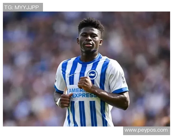 B费表现不佳引发曼联球迷怒火：急求巴莱巴，中场危机四伏